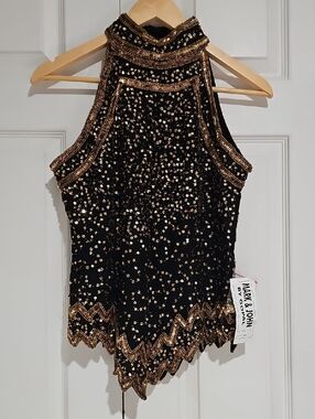 ✨ NWT Mark & John by Gopal Black & Gold Beaded Silk Top ✨